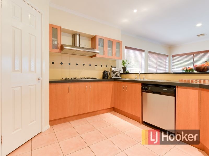 69 Major Crescent, Lysterfield VIC 3156