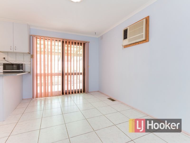 15 Chester Court, Endeavour Hills VIC 3802