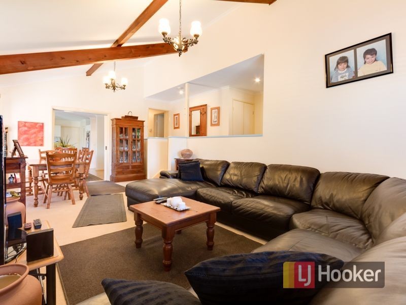 2/4 Belsize Court, Endeavour Hills VIC 3802