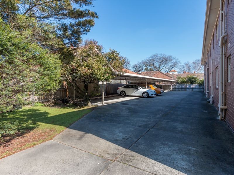 8/143 Booran Road, Caulfield South VIC 3162