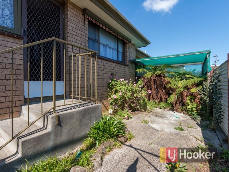2/17 Rodd Street, Dandenong VIC 3175