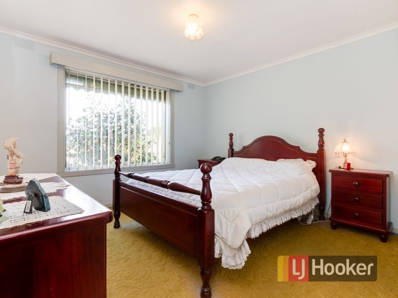 18 Philip Road, Hallam VIC 3803