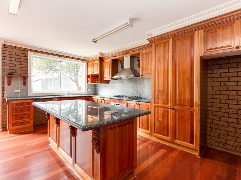 60 Wilma Avenue, Dandenong VIC 3175