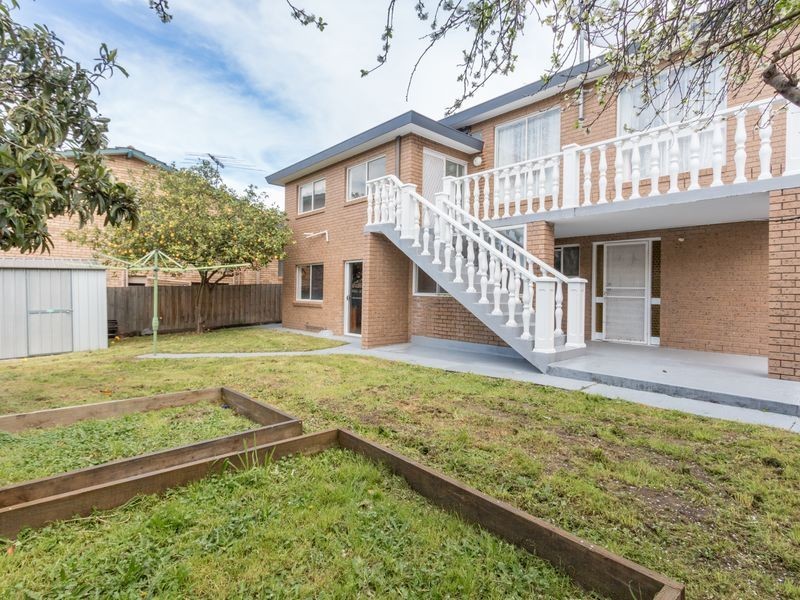 60 Wilma Avenue, Dandenong VIC 3175