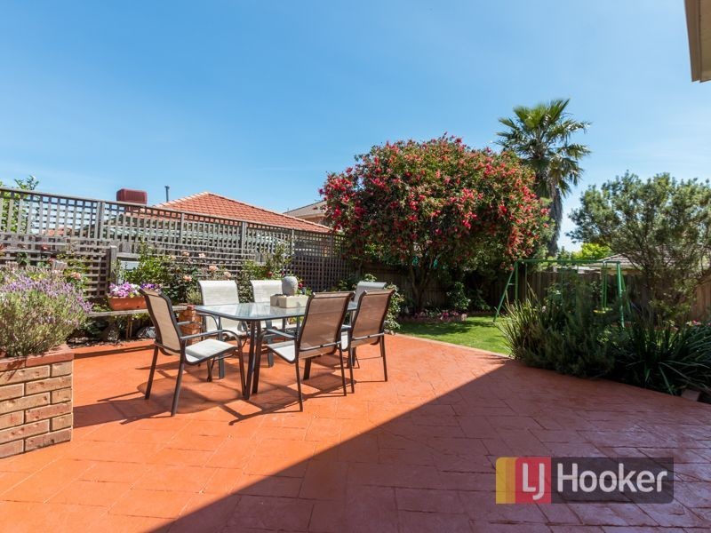 4 Samaher Court, Endeavour Hills VIC 3802