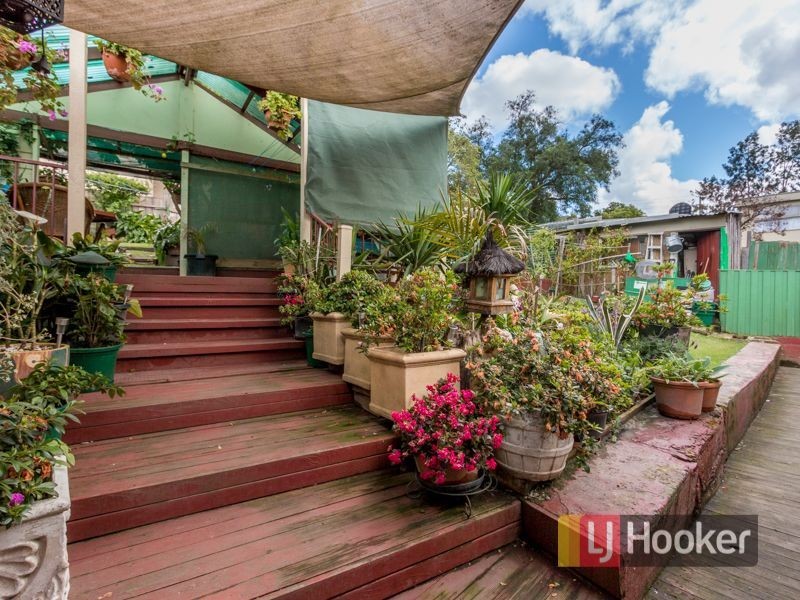 142 Paperbark Street, Doveton VIC 3177