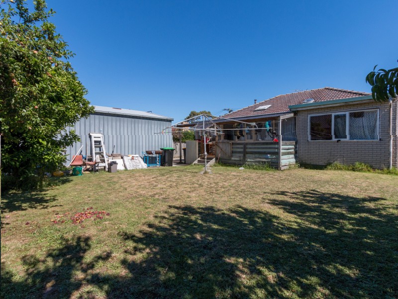 7 Ash Grove, Dandenong VIC 3175 Floorplan