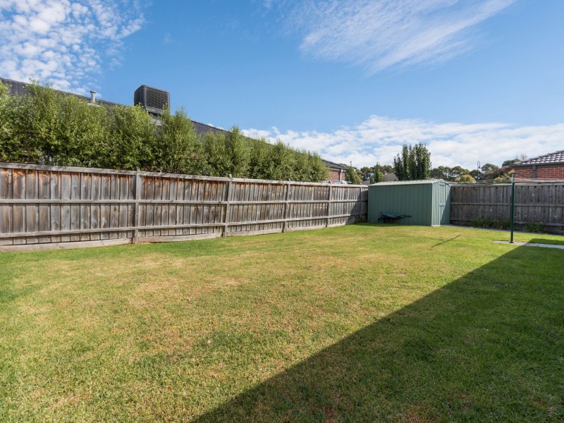 7 Rammer Way, Cranbourne East VIC 3977 Floorplan