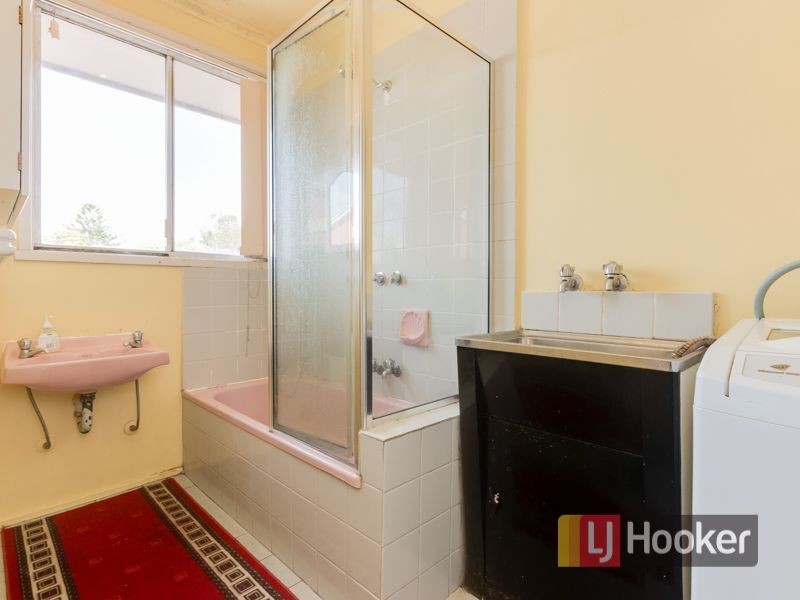 2/64 Hammond Road, Dandenong VIC 3175