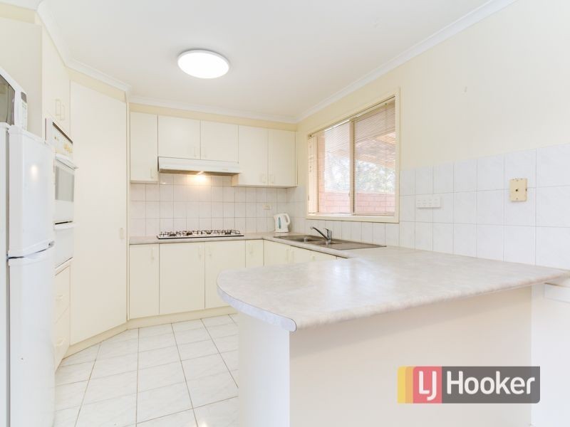2/12 Southwell Close, Endeavour Hills VIC 3802