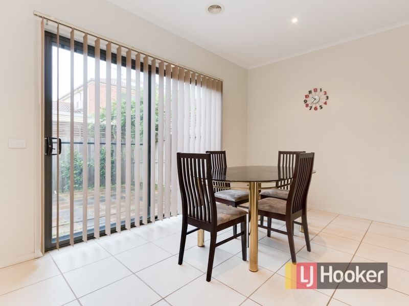 9 Boronia Avenue, Cranbourne VIC 3977