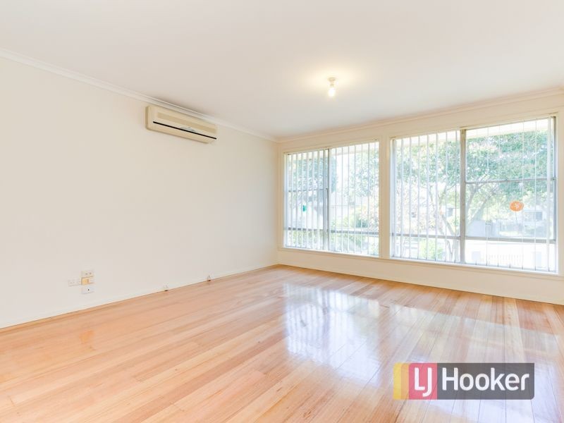 12 Booth Crescent, Dandenong North VIC 3175