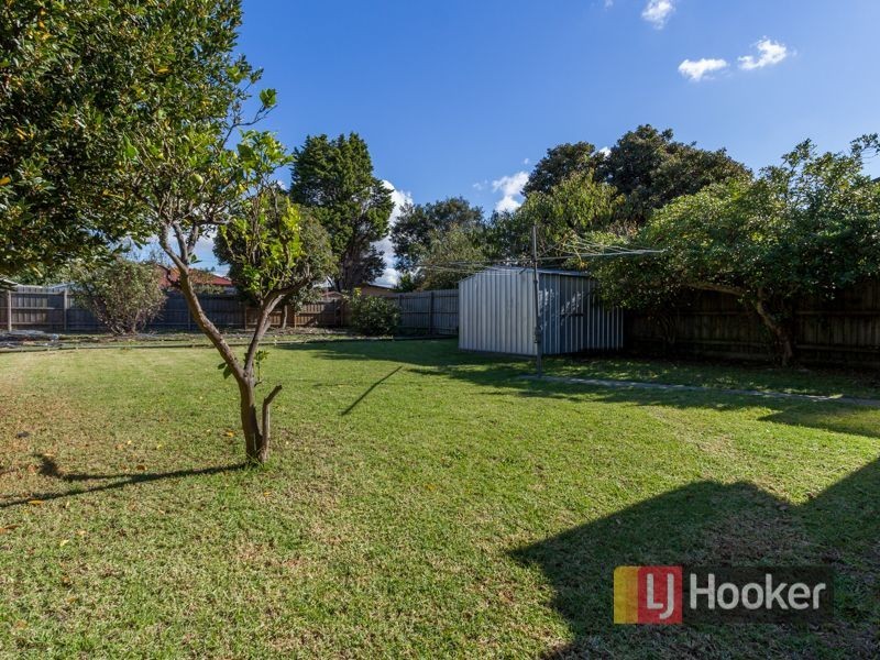 12 Booth Crescent, Dandenong North VIC 3175