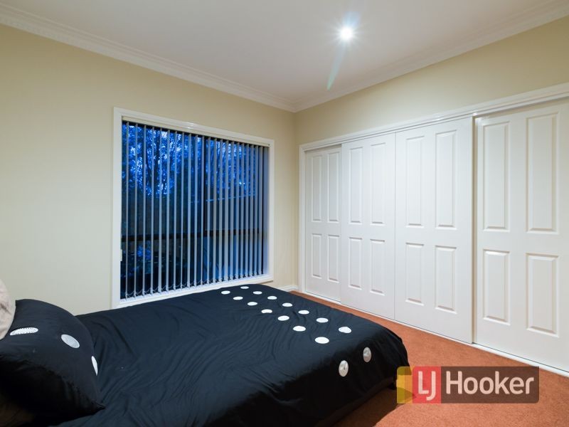 144 David Collins Drive, Endeavour Hills VIC 3802