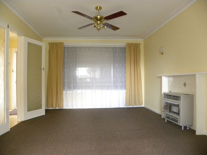 2/44 Stud Road, Dandenong VIC 3175