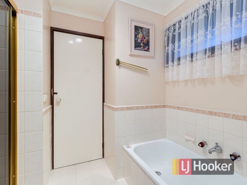 20 Jarvis Crescent, Dandenong North VIC 3175