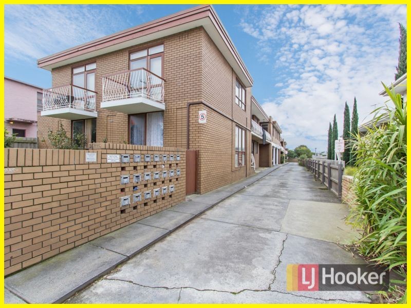 4/44 Princes Highway, Dandenong VIC 3175
