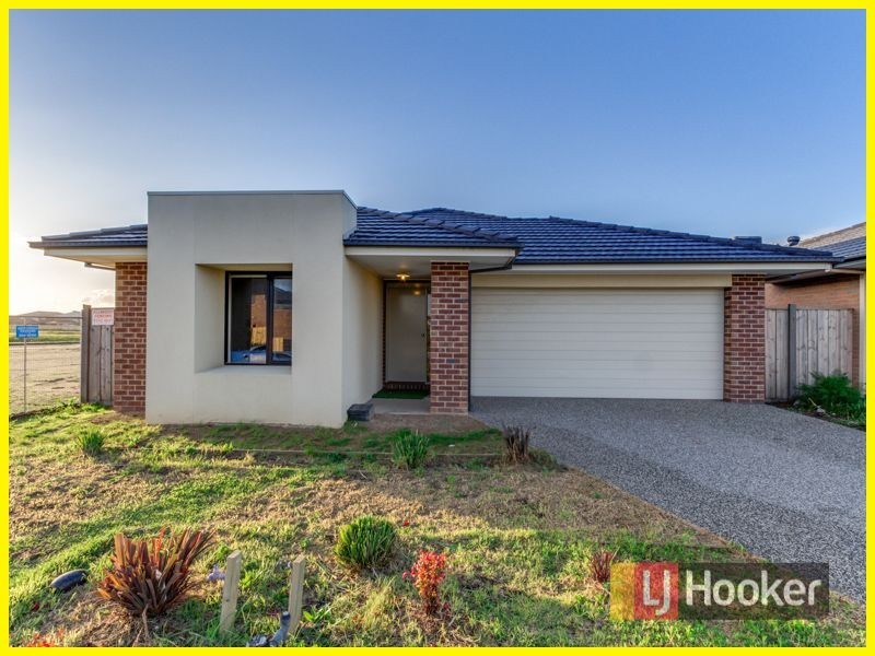 63 Westwood Boulevard, Keysborough VIC 3173