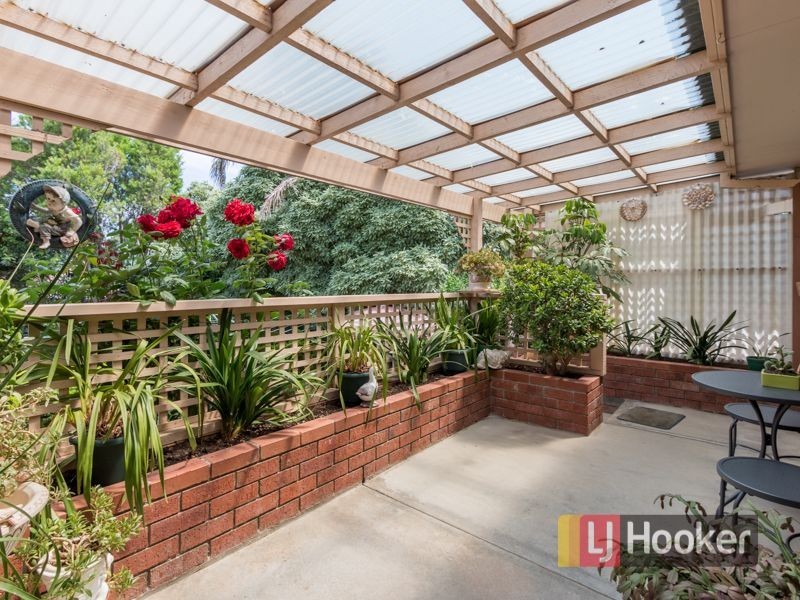 308 James Cook Drive, Endeavour Hills VIC 3802