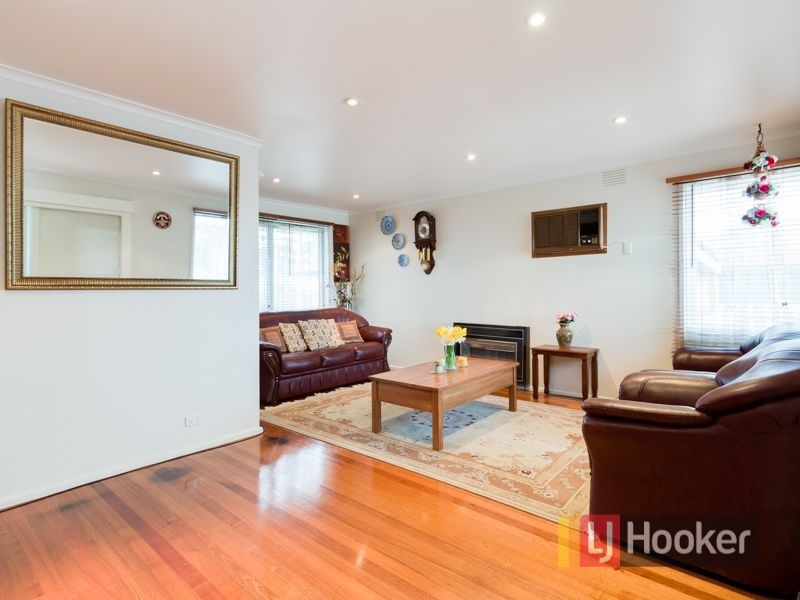 4 Kingfisher Drive, Doveton VIC 3177