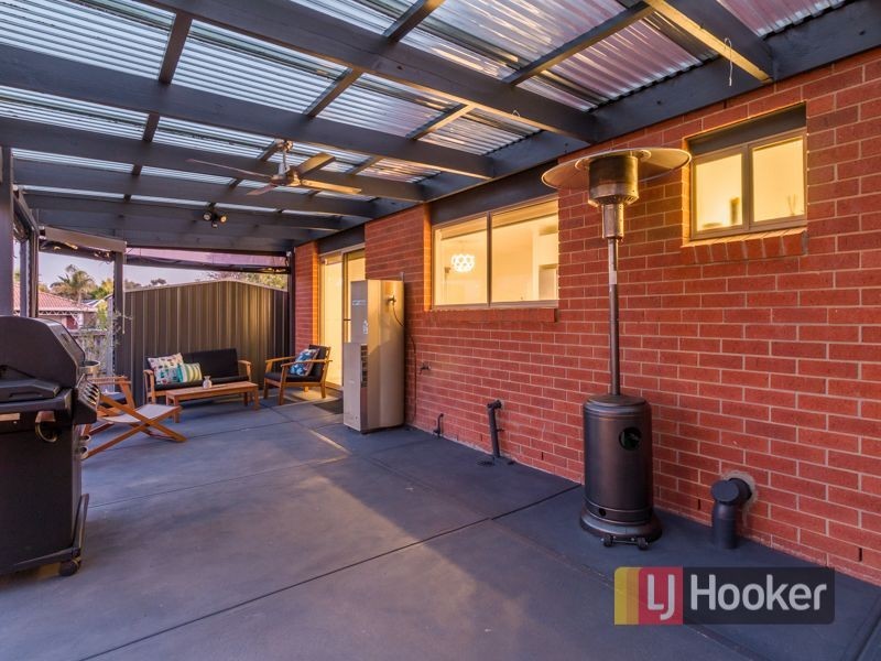 1/32 John Hunter Drive, Endeavour Hills VIC 3802
