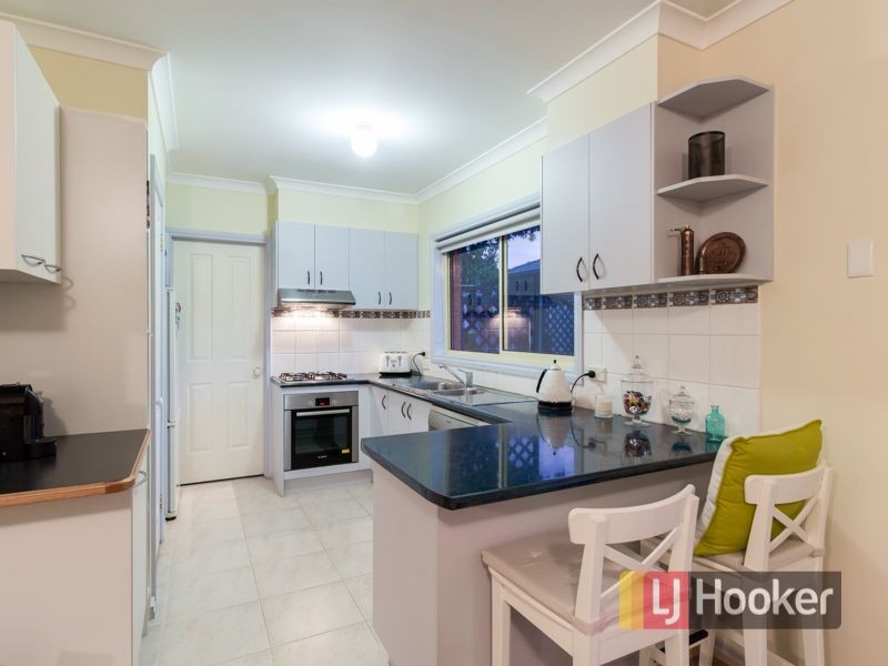 2/2 Second Ave, Dandenong North VIC 3175