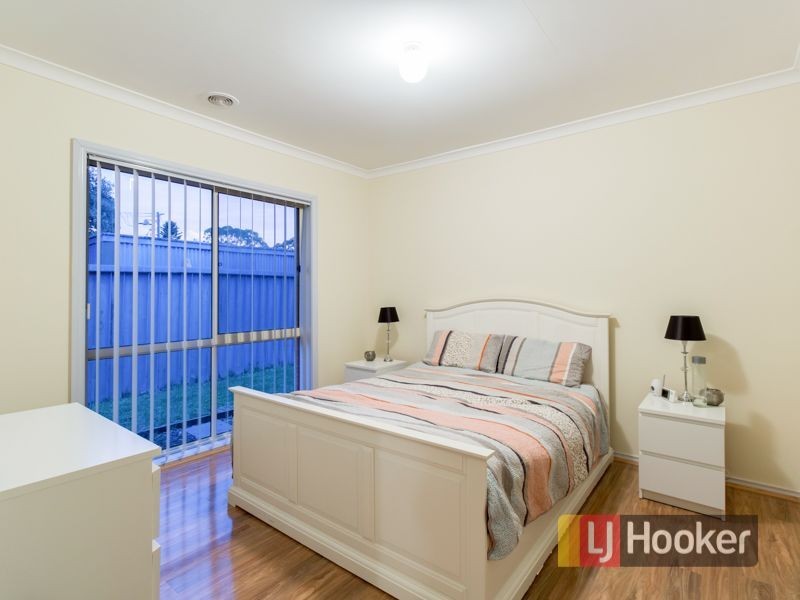 2/2 Second Ave, Dandenong North VIC 3175