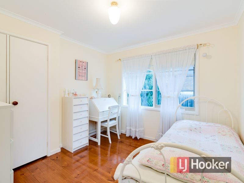 14 Hanna Drive, Endeavour Hills VIC 3802