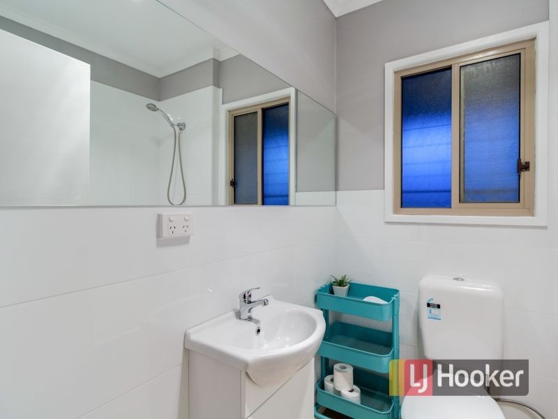 7 Myrtle Grove, Doveton VIC 3177