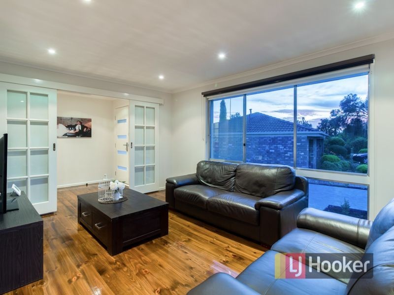 27 Mansfield Street, Berwick VIC 3806