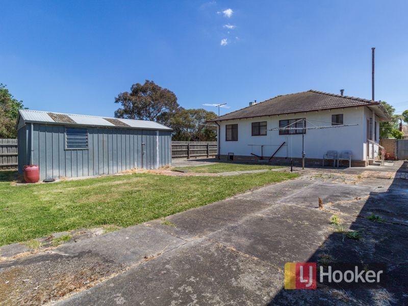 43 Kanooka Grove, Doveton VIC 3177
