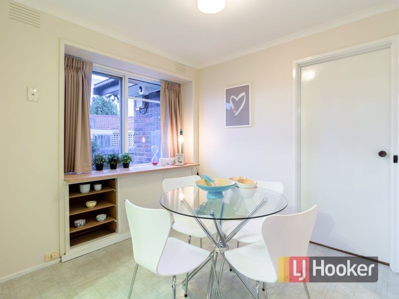 8 Taurus Avenue, Dandenong North VIC 3175