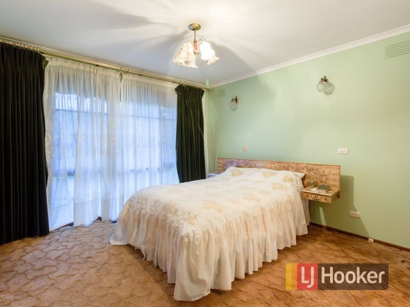 8 Viminalis Court, Endeavour Hills VIC 3802