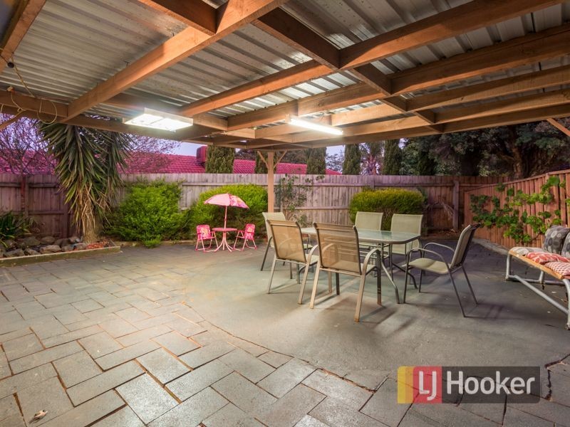 5 Mace Rise, Hallam VIC 3803
