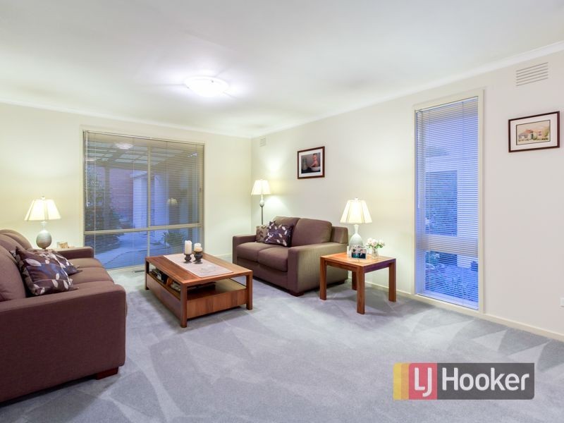 3 Terrell Close, Endeavour Hills VIC 3802