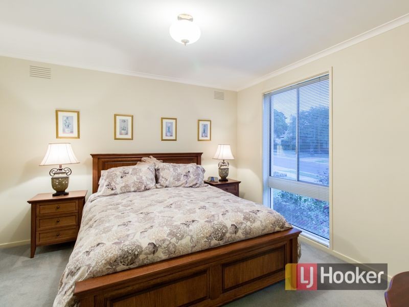 3 Terrell Close, Endeavour Hills VIC 3802