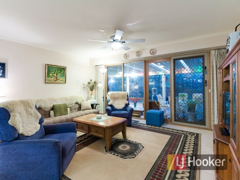 95 Waverley Park Drive, Cranbourne North VIC 3977