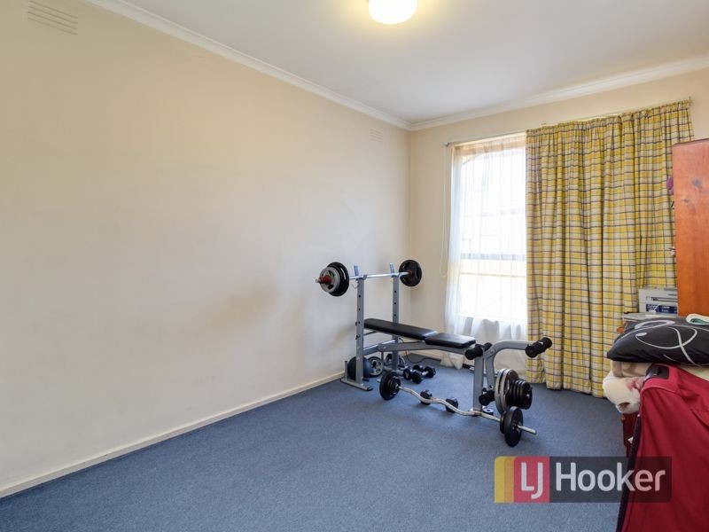 4/16 Brady Road, Dandenong North VIC 3175