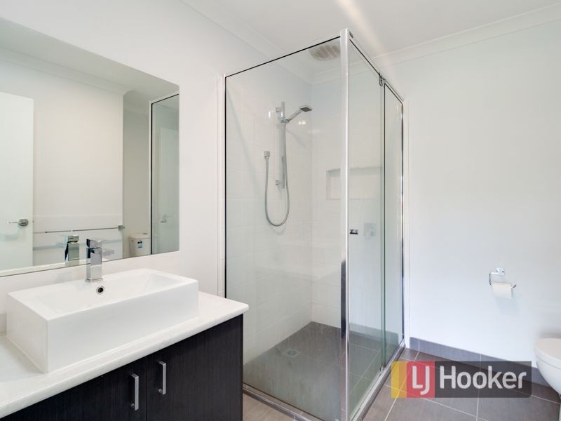 3 Tyalla Way, Pakenham VIC 3810