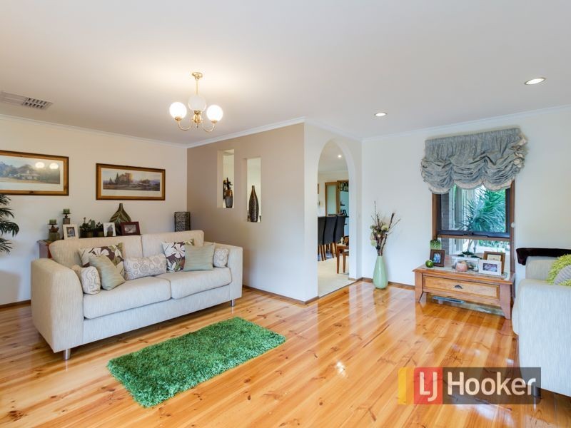 9 Parklea Close, Narre Warren VIC 3805
