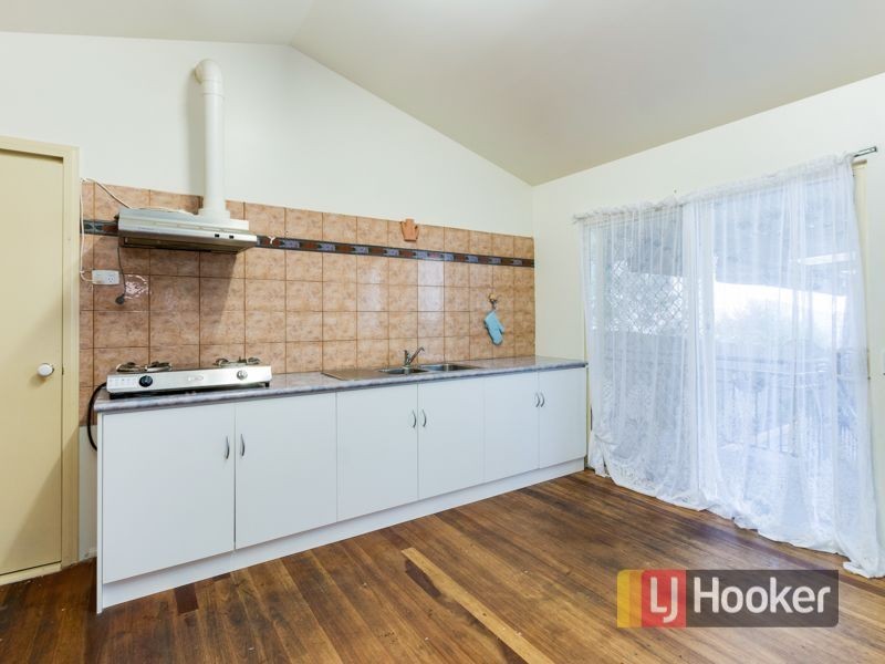70 Lawson Way, Endeavour Hills VIC 3802