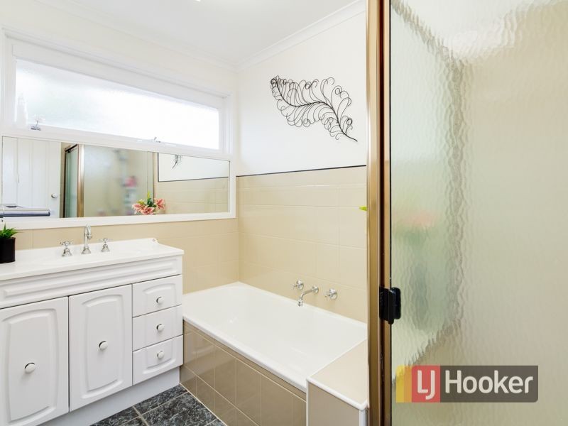 1 Haite Court, Endeavour Hills VIC 3802