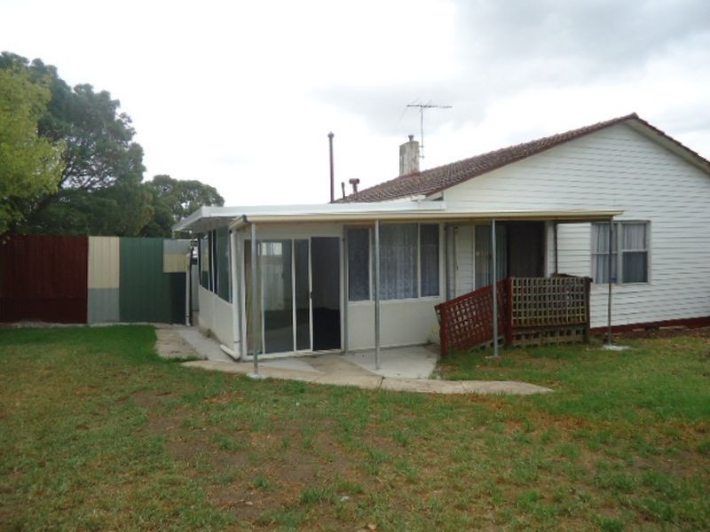 10 Hibiscus Court, Doveton VIC 3177