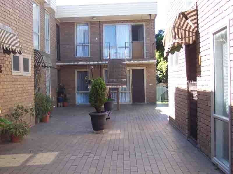 11/24 Rodd Street, Dandenong VIC 3175