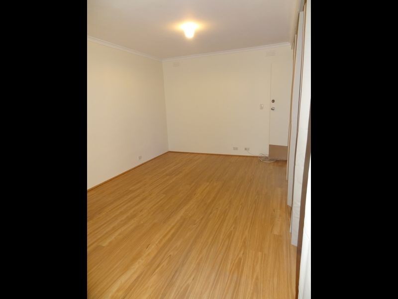 11/24 Rodd Street, Dandenong VIC 3175