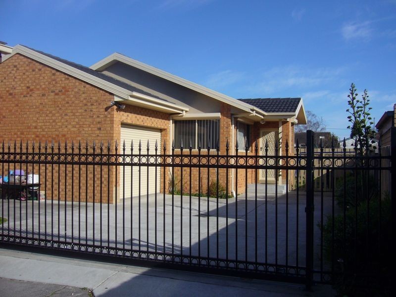 5/64 Hammond Road, Dandenong VIC 3175
