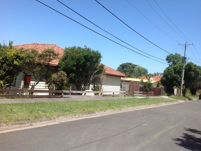 2 Grant Street, Dandenong VIC 3175