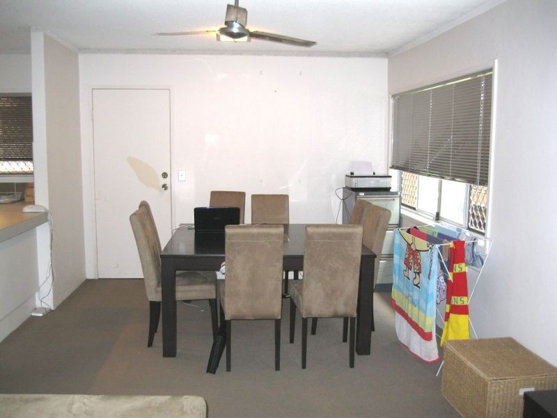 2/7 Albert St, Burleigh Heads QLD 4220