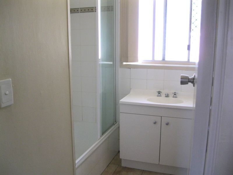 30 Brier Cres, Varsity Lakes QLD 4227