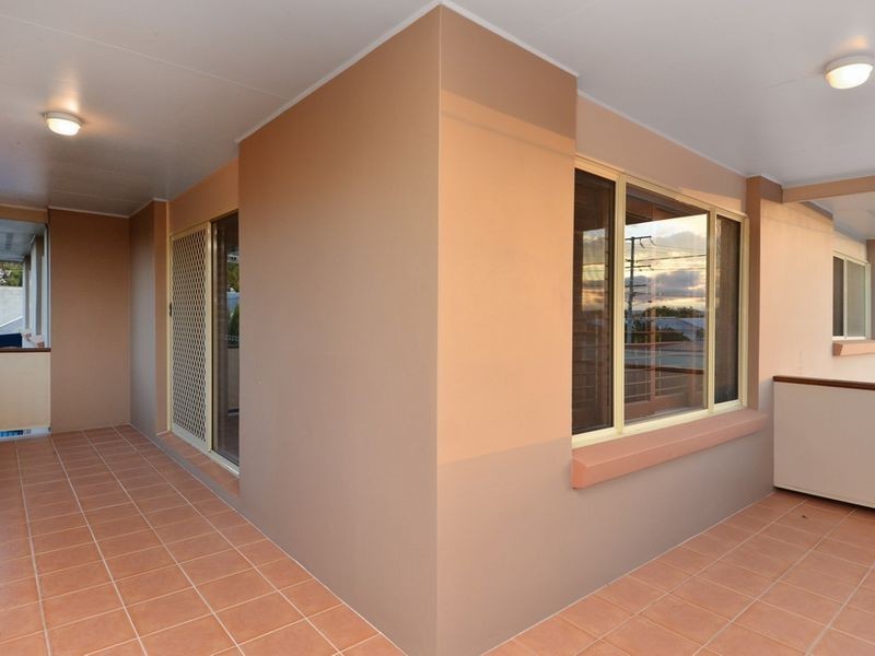 84 Acanthus Avenue, Burleigh Heads QLD 4220